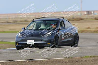 media/Jan-08-2023-OnGrid (Sun) [[46c634b271]]/Yellow/Sweeper(120)/